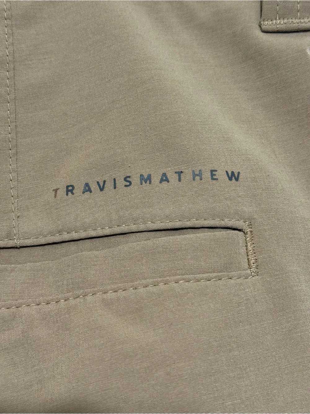 TravisMathew The Beck Golf Shorts Men’s 33 Tan Khaki Stretch
